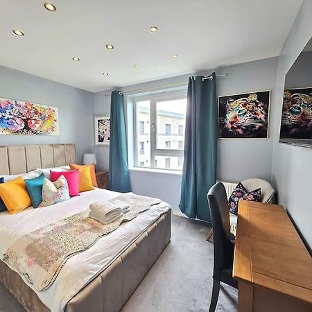 4 Separate Beds, Sleeps 6, Beautiful 2 Bed Apt Appartement Edinburgh Buitenkant foto